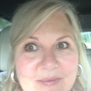 Meet your Posher, Wendy